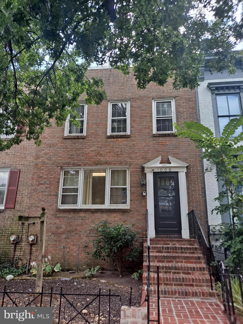 1009 E ST SE, WASHINGTON, District Of Columbia 20003, ,Land,For sale,1009 E ST SE,DCDC2212864 MLS # DCDC2212864