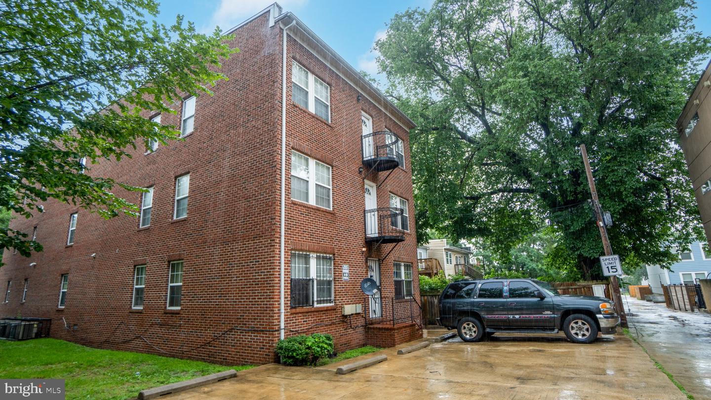 1701 E ST NE, WASHINGTON, District Of Columbia 20002, ,Land,For sale,1701 E ST NE,DCDC2213692 MLS # DCDC2213692