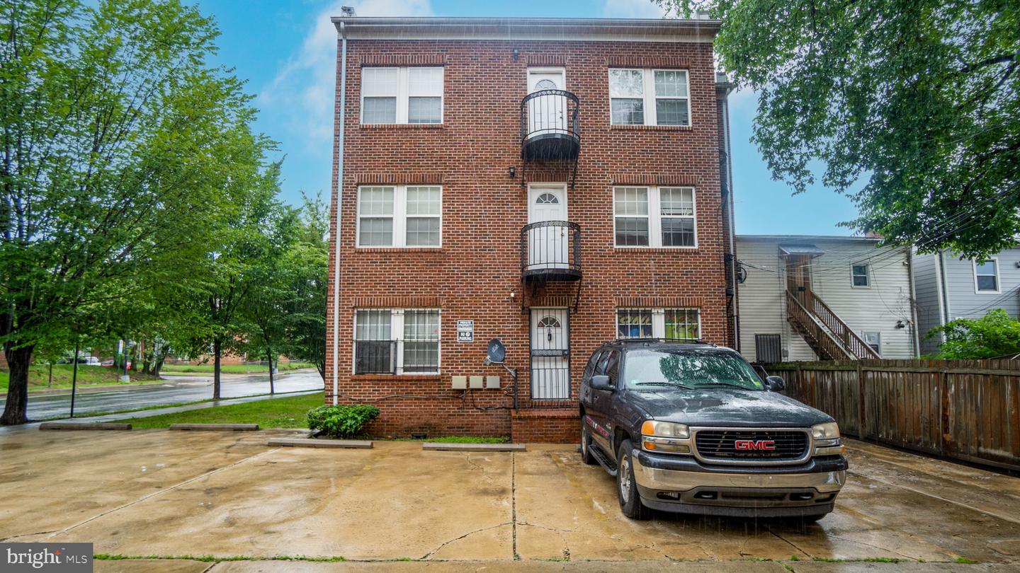 1701 E ST NE, WASHINGTON, District Of Columbia 20002, ,Land,For sale,1701 E ST NE,DCDC2213692 MLS # DCDC2213692
