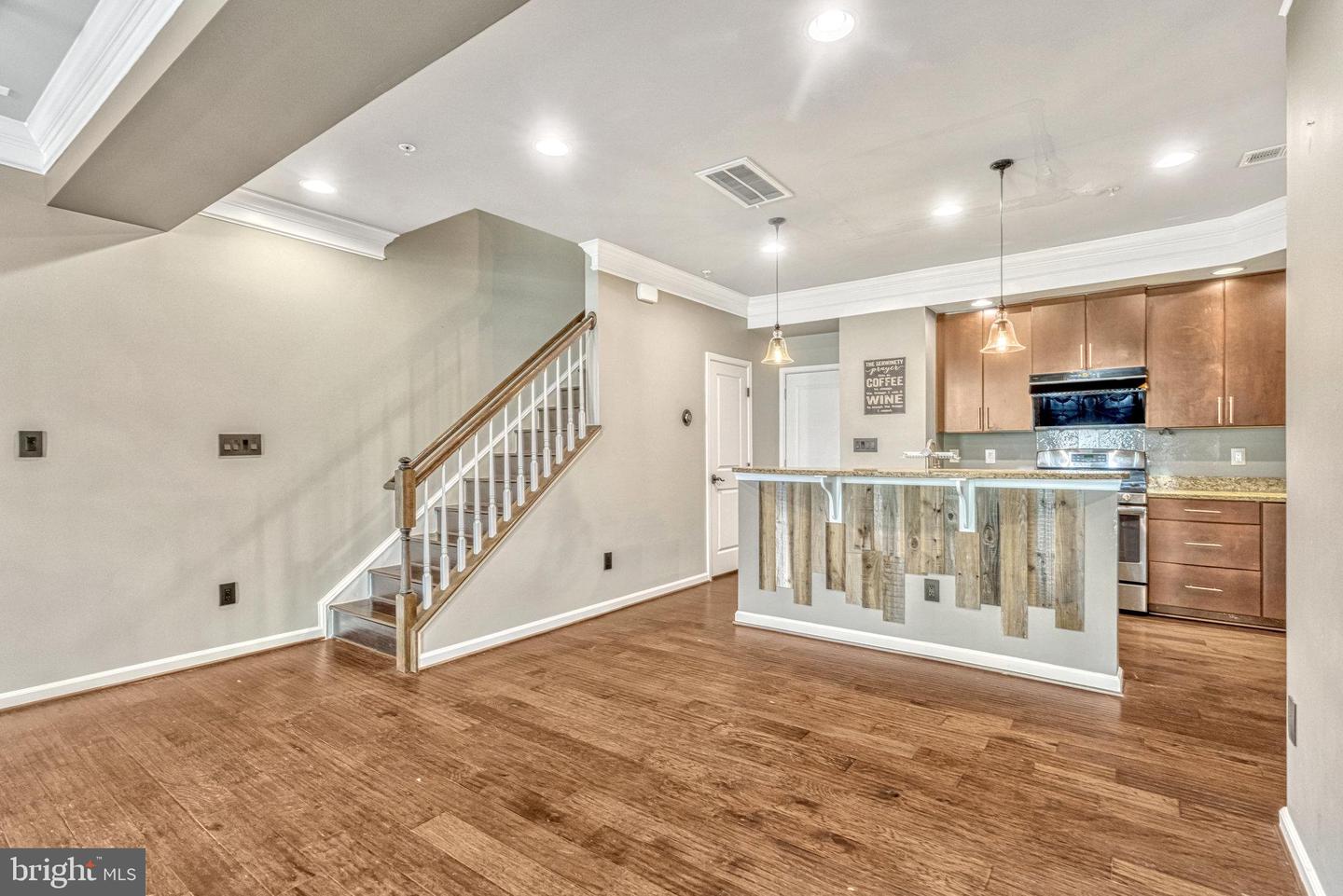 24678 FOOTED RIDGE TER, STERLING, Virginia 20166, 3 Bedrooms Bedrooms, ,2 BathroomsBathrooms,Residential,For sale,24678 FOOTED RIDGE TER,VALO2102796 MLS # VALO2102796