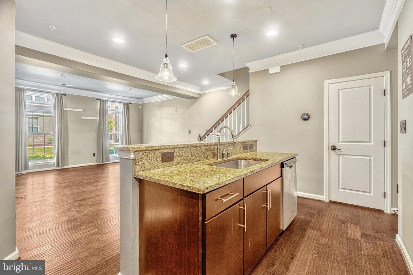 24678 FOOTED RIDGE TER, STERLING, Virginia 20166, 3 Bedrooms Bedrooms, ,2 BathroomsBathrooms,Residential,For sale,24678 FOOTED RIDGE TER,VALO2102796 MLS # VALO2102796