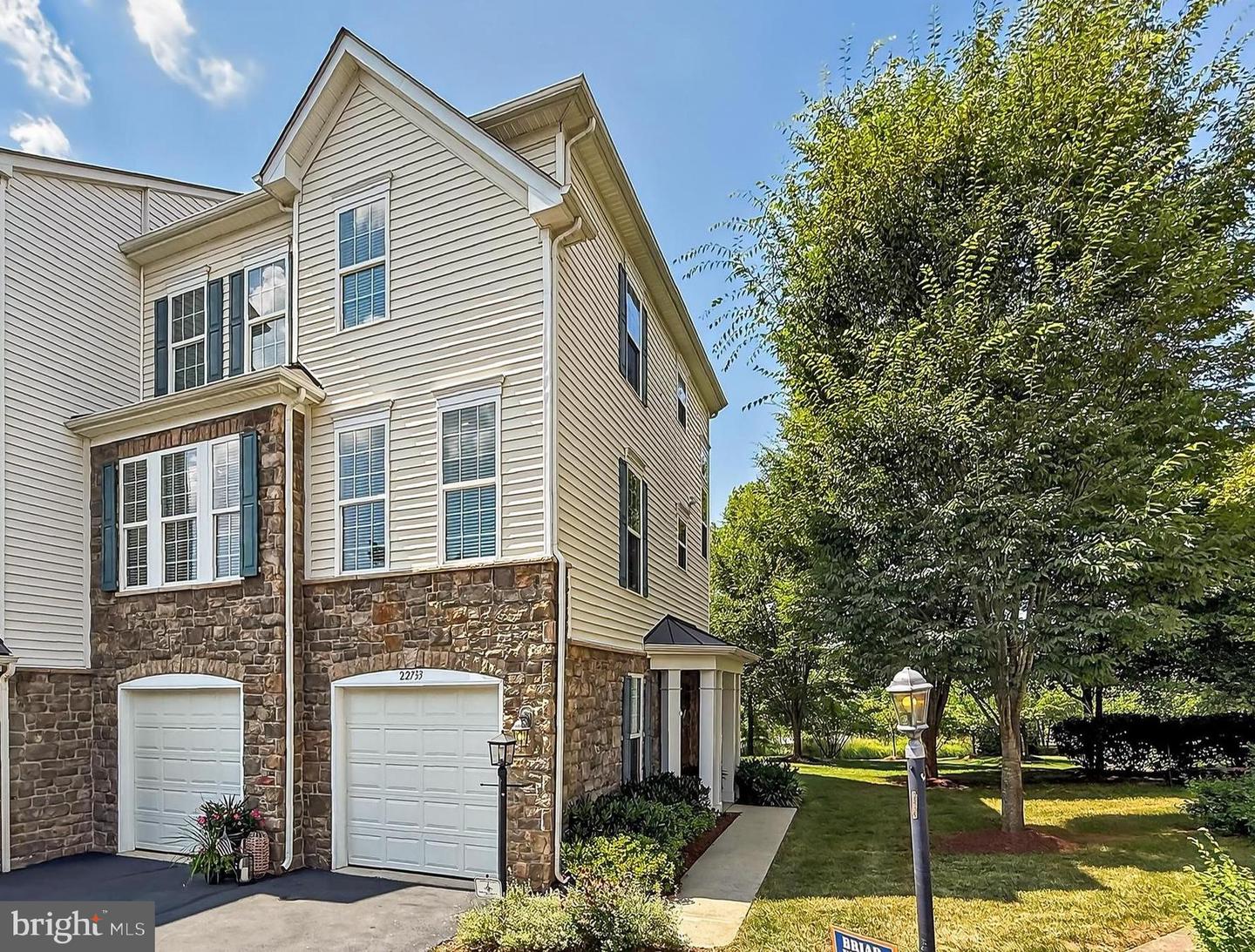 22733 BALDUCK TER, BRAMBLETON, Virginia 20148, 3 Bedrooms Bedrooms, ,3 BathroomsBathrooms,Residential,For sale,22733 BALDUCK TER,VALO2102806 MLS # VALO2102806