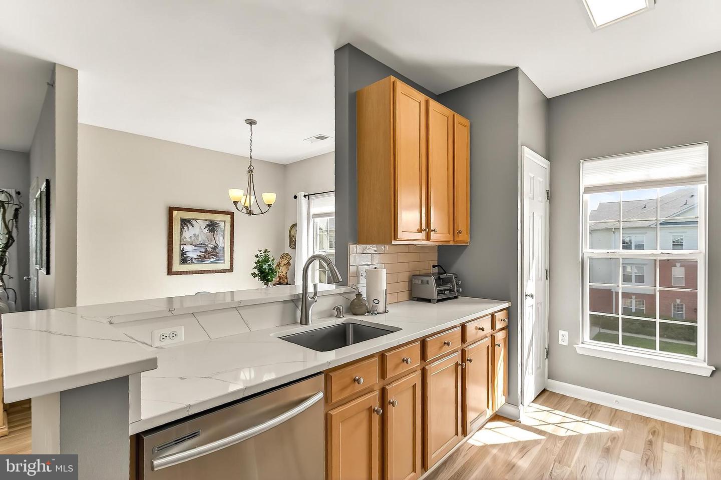 42470 PENNYROYAL SQ #304, BRAMBLETON, Virginia 20148, 1 Bedroom Bedrooms, ,1 BathroomBathrooms,Residential,For sale,42470 PENNYROYAL SQ #304,VALO2102812 MLS # VALO2102812