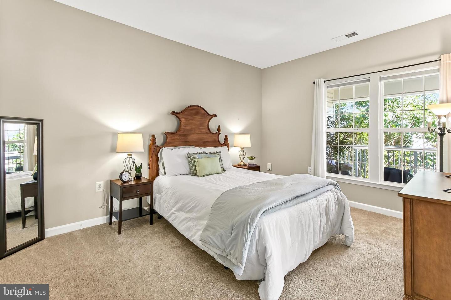 42470 PENNYROYAL SQ #304, BRAMBLETON, Virginia 20148, 1 Bedroom Bedrooms, ,1 BathroomBathrooms,Residential,For sale,42470 PENNYROYAL SQ #304,VALO2102812 MLS # VALO2102812