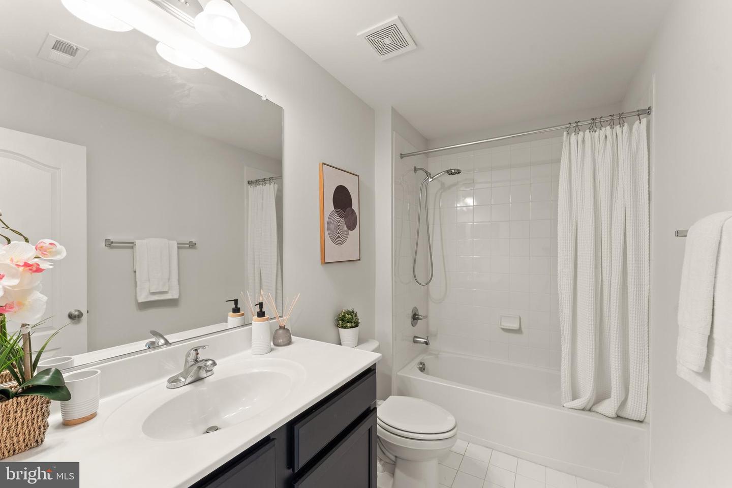 3179 BARBEQUE PL, WOODBRIDGE, Virginia 22193, 3 Bedrooms Bedrooms, ,3 BathroomsBathrooms,Residential,For sale,3179 BARBEQUE PL,VAPW2099678 MLS # VAPW2099678