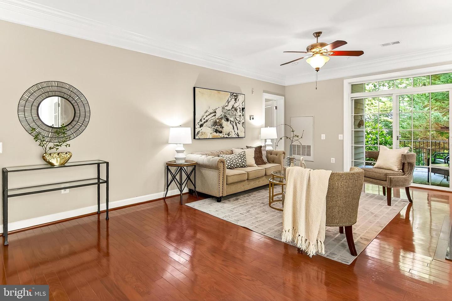 7880 ROLLING WOODS CT #104, SPRINGFIELD, Virginia 22152, 2 Bedrooms Bedrooms, ,2 BathroomsBathrooms,Residential,For sale,7880 ROLLING WOODS CT #104,VAFX2257114 MLS # VAFX2257114
