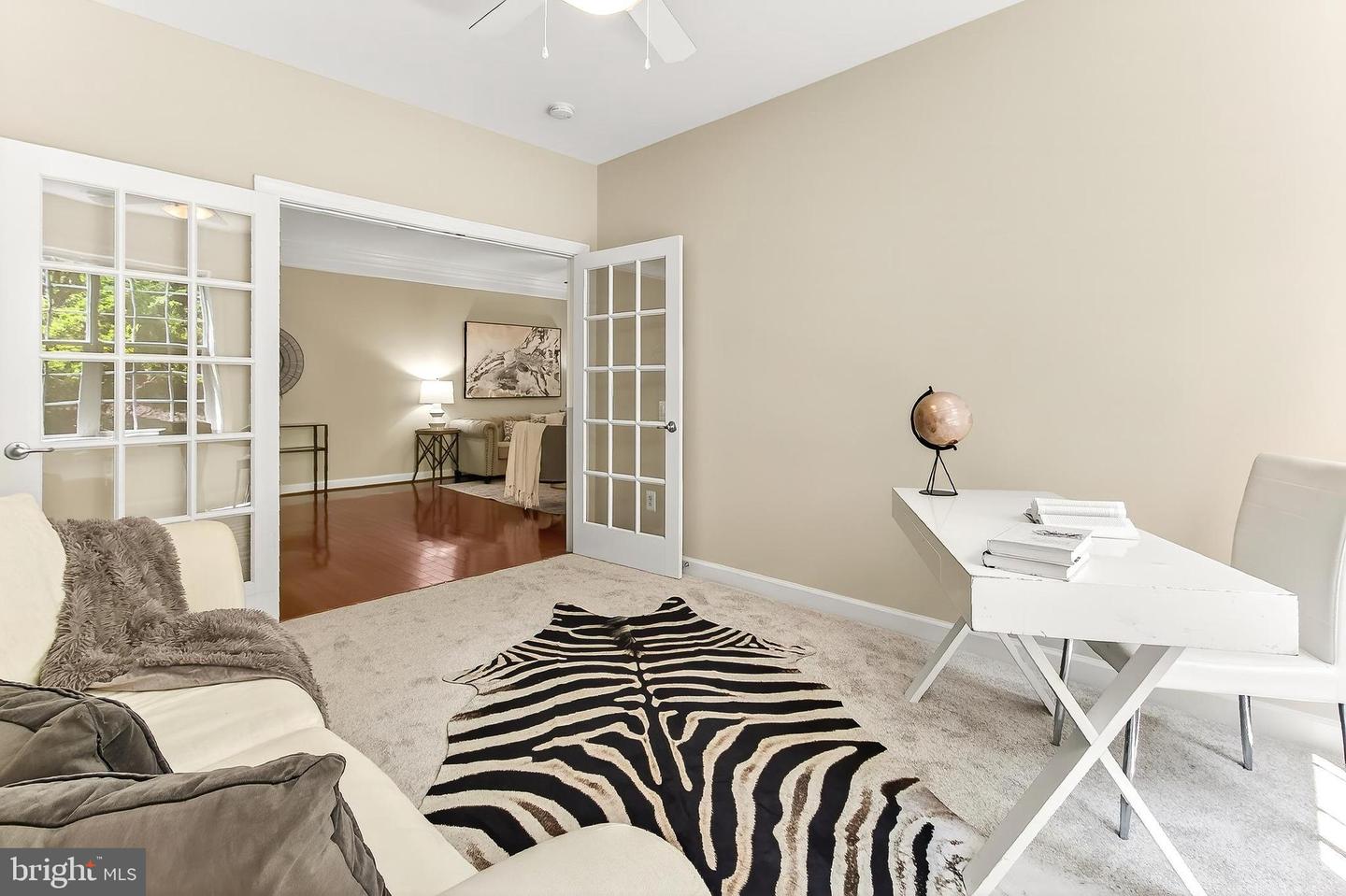 7880 ROLLING WOODS CT #104, SPRINGFIELD, Virginia 22152, 2 Bedrooms Bedrooms, ,2 BathroomsBathrooms,Residential,For sale,7880 ROLLING WOODS CT #104,VAFX2257114 MLS # VAFX2257114