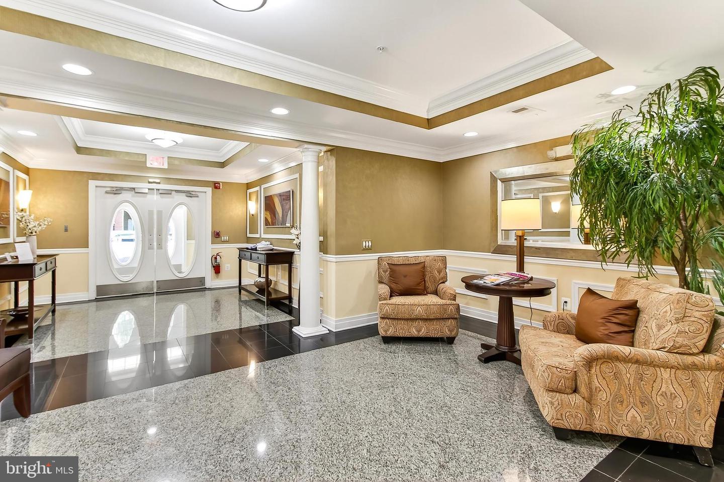 7880 ROLLING WOODS CT #104, SPRINGFIELD, Virginia 22152, 2 Bedrooms Bedrooms, ,2 BathroomsBathrooms,Residential,For sale,7880 ROLLING WOODS CT #104,VAFX2257114 MLS # VAFX2257114