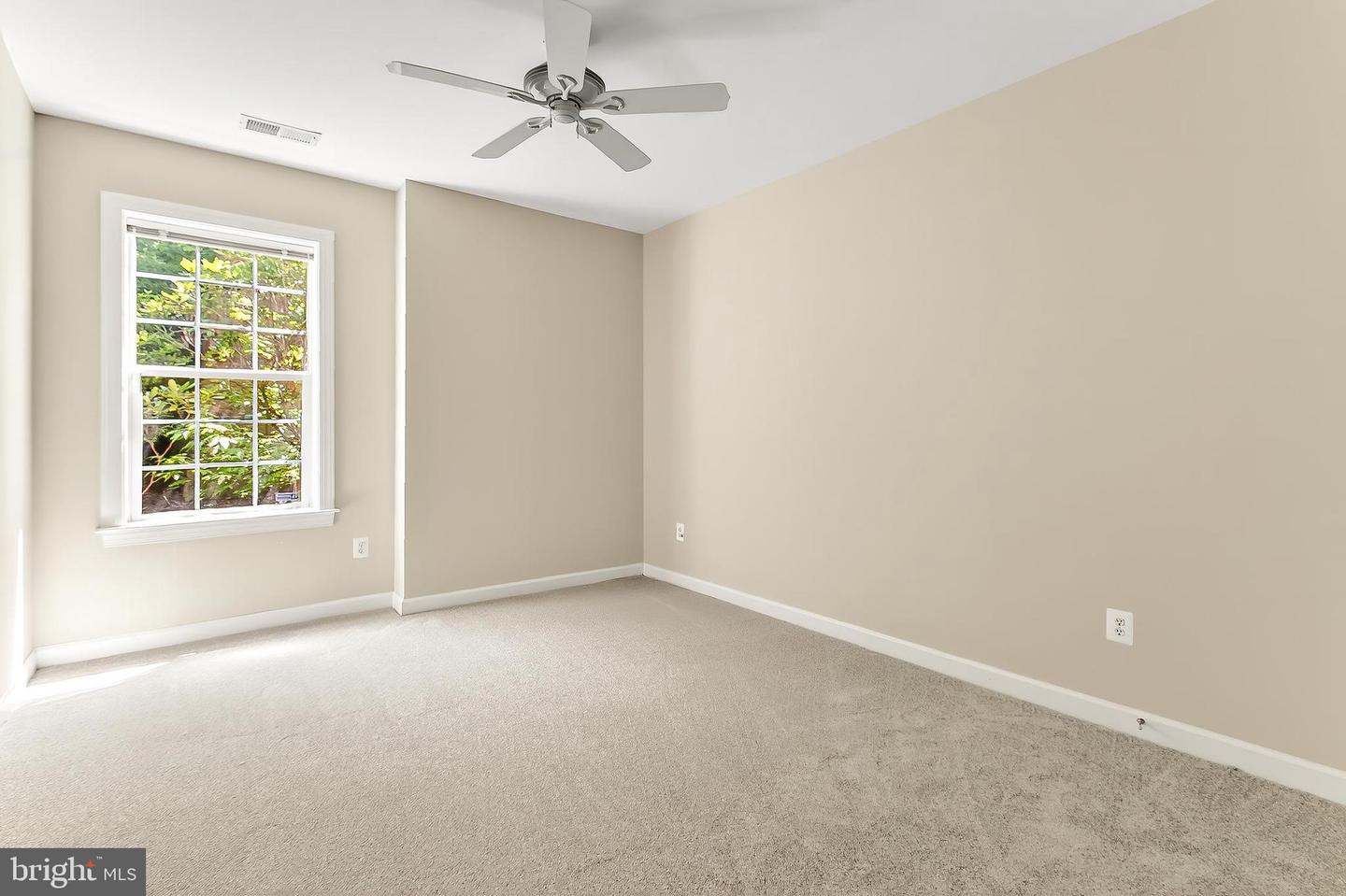 7880 ROLLING WOODS CT #104, SPRINGFIELD, Virginia 22152, 2 Bedrooms Bedrooms, ,2 BathroomsBathrooms,Residential,For sale,7880 ROLLING WOODS CT #104,VAFX2257114 MLS # VAFX2257114