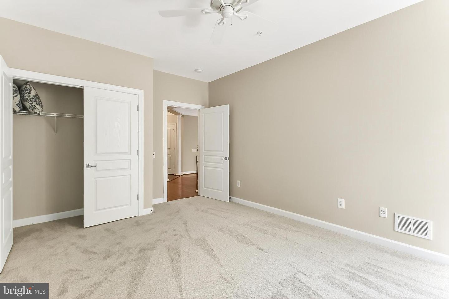 7880 ROLLING WOODS CT #104, SPRINGFIELD, Virginia 22152, 2 Bedrooms Bedrooms, ,2 BathroomsBathrooms,Residential,For sale,7880 ROLLING WOODS CT #104,VAFX2257114 MLS # VAFX2257114