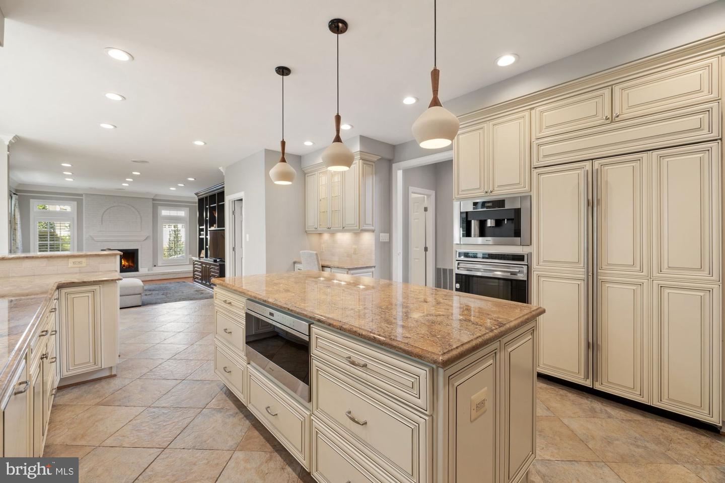 9709 BROOKSTONE LN, VIENNA, Virginia 22182, 4 Bedrooms Bedrooms, ,4 BathroomsBathrooms,Residential,For sale,9709 BROOKSTONE LN,VAFX2257266 MLS # VAFX2257266