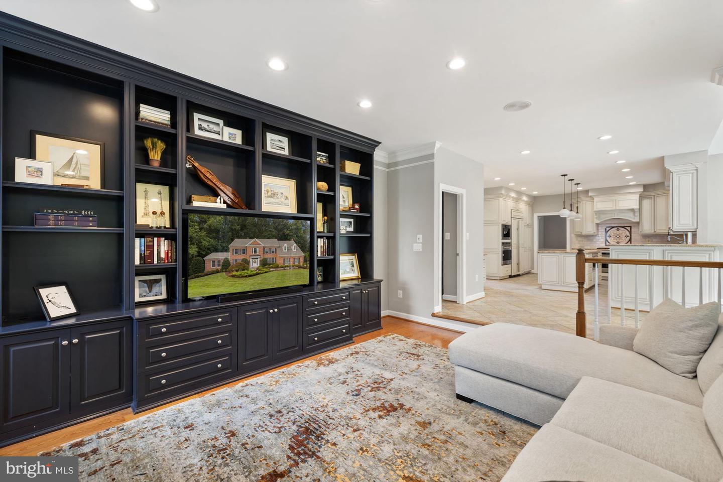 9709 BROOKSTONE LN, VIENNA, Virginia 22182, 4 Bedrooms Bedrooms, ,4 BathroomsBathrooms,Residential,For sale,9709 BROOKSTONE LN,VAFX2257266 MLS # VAFX2257266