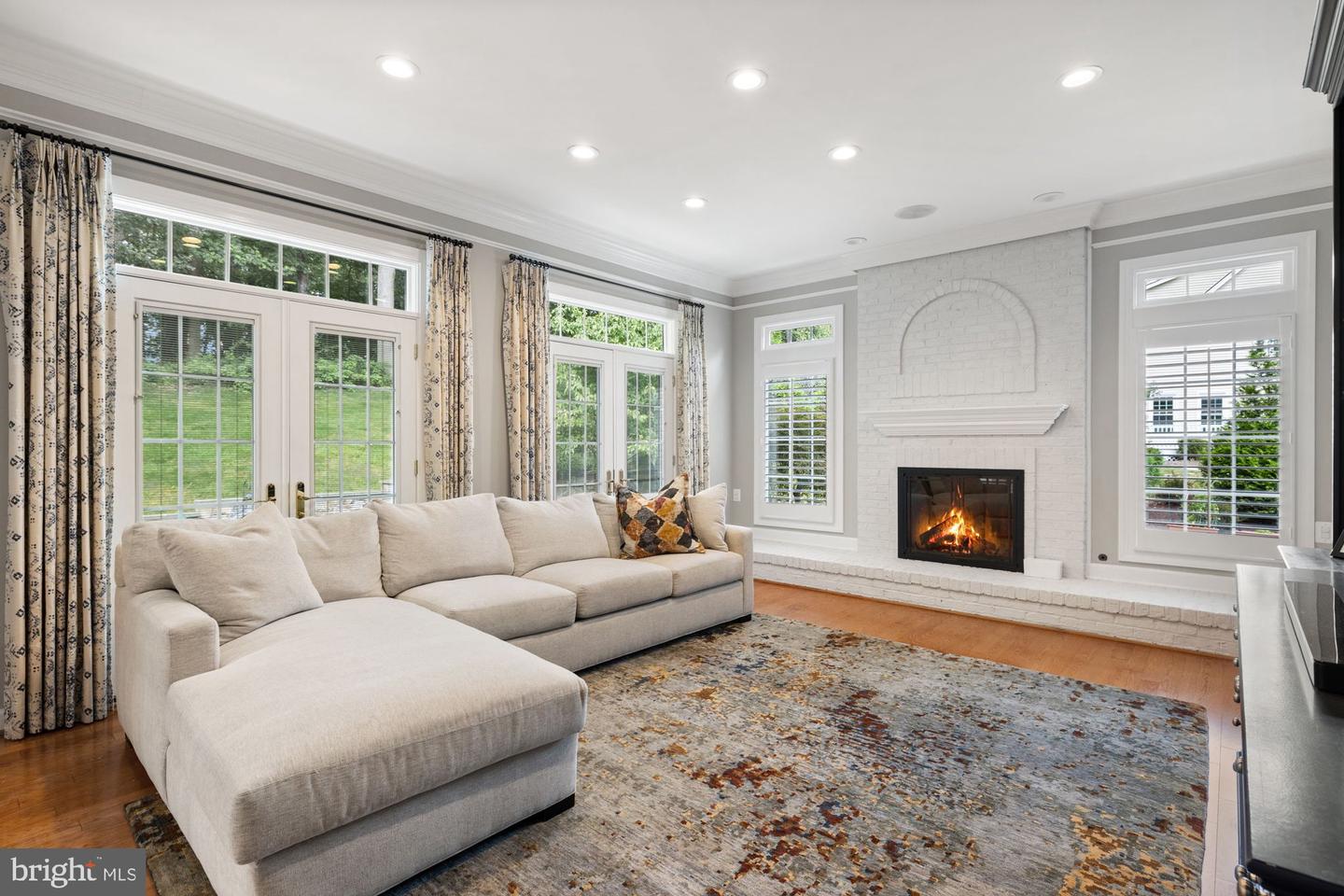 9709 BROOKSTONE LN, VIENNA, Virginia 22182, 4 Bedrooms Bedrooms, ,4 BathroomsBathrooms,Residential,For sale,9709 BROOKSTONE LN,VAFX2257266 MLS # VAFX2257266