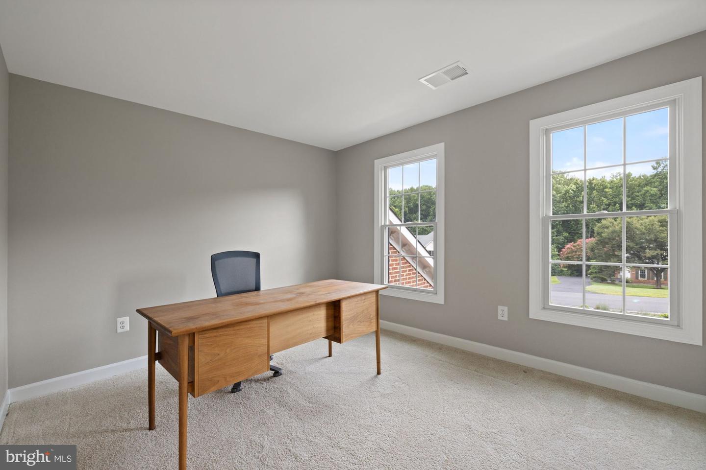 9709 BROOKSTONE LN, VIENNA, Virginia 22182, 4 Bedrooms Bedrooms, ,4 BathroomsBathrooms,Residential,For sale,9709 BROOKSTONE LN,VAFX2257266 MLS # VAFX2257266