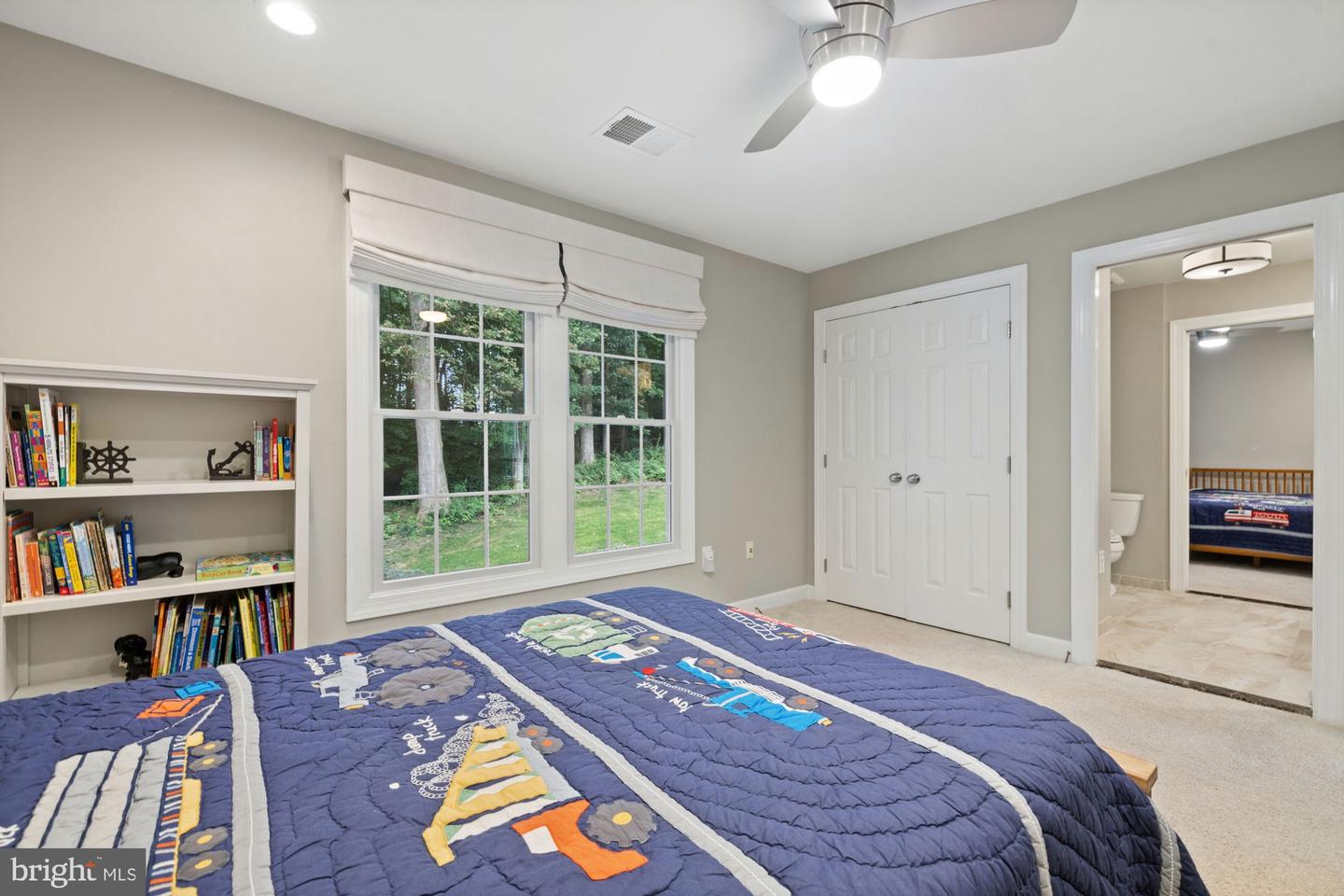 9709 BROOKSTONE LN, VIENNA, Virginia 22182, 4 Bedrooms Bedrooms, ,4 BathroomsBathrooms,Residential,For sale,9709 BROOKSTONE LN,VAFX2257266 MLS # VAFX2257266