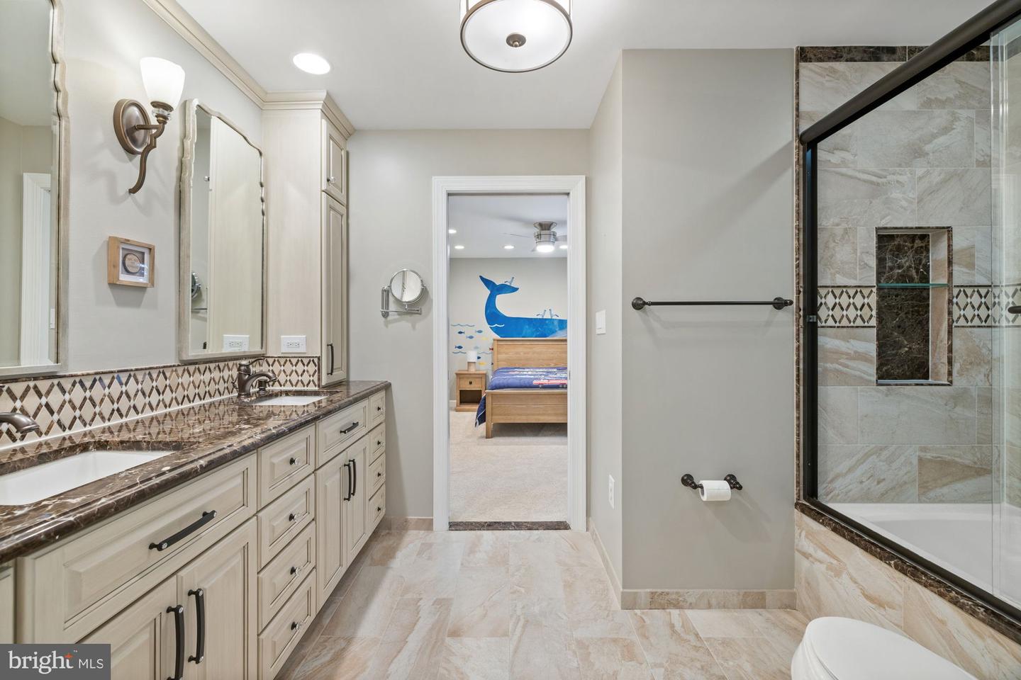 9709 BROOKSTONE LN, VIENNA, Virginia 22182, 4 Bedrooms Bedrooms, ,4 BathroomsBathrooms,Residential,For sale,9709 BROOKSTONE LN,VAFX2257266 MLS # VAFX2257266