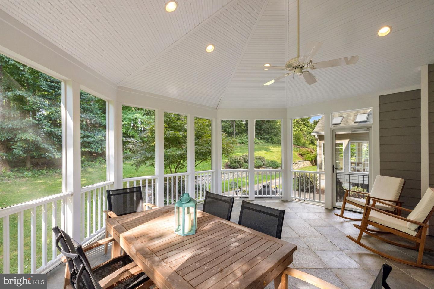 9709 BROOKSTONE LN, VIENNA, Virginia 22182, 4 Bedrooms Bedrooms, ,4 BathroomsBathrooms,Residential,For sale,9709 BROOKSTONE LN,VAFX2257266 MLS # VAFX2257266