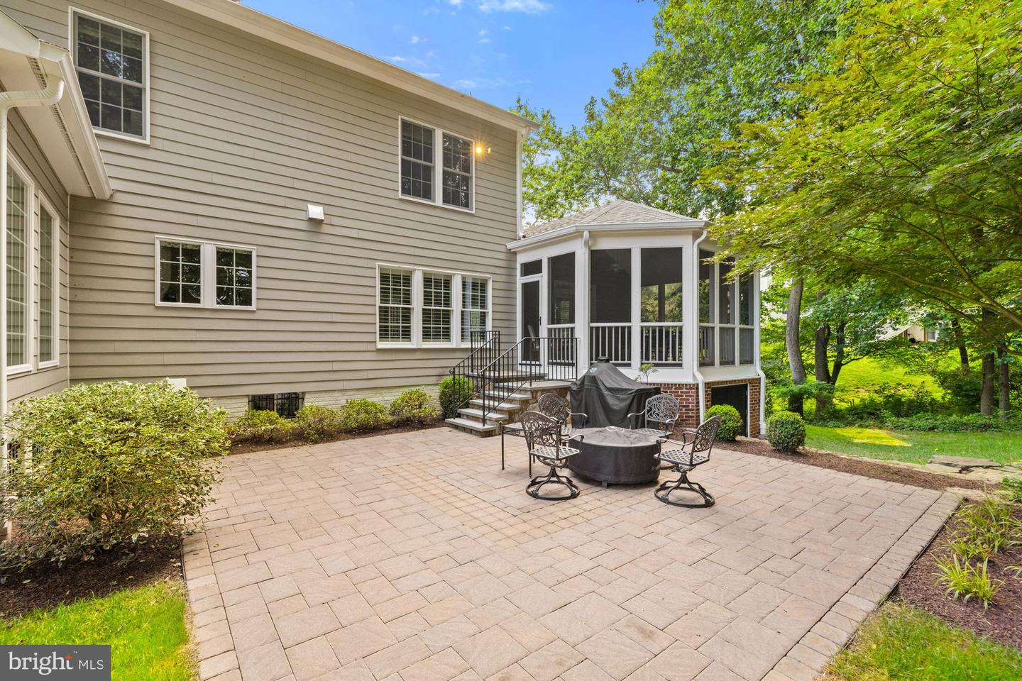9709 BROOKSTONE LN, VIENNA, Virginia 22182, 4 Bedrooms Bedrooms, ,4 BathroomsBathrooms,Residential,For sale,9709 BROOKSTONE LN,VAFX2257266 MLS # VAFX2257266