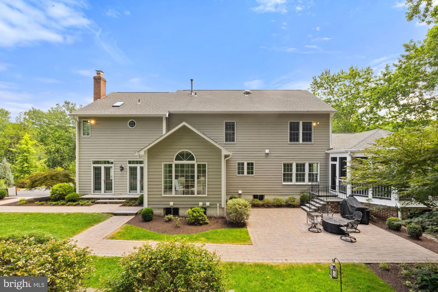 9709 BROOKSTONE LN, VIENNA, Virginia 22182, 4 Bedrooms Bedrooms, ,4 BathroomsBathrooms,Residential,For sale,9709 BROOKSTONE LN,VAFX2257266 MLS # VAFX2257266