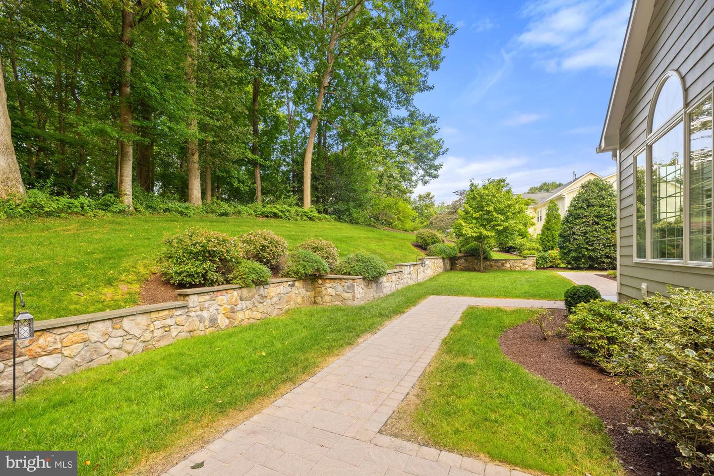 9709 BROOKSTONE LN, VIENNA, Virginia 22182, 4 Bedrooms Bedrooms, ,4 BathroomsBathrooms,Residential,For sale,9709 BROOKSTONE LN,VAFX2257266 MLS # VAFX2257266