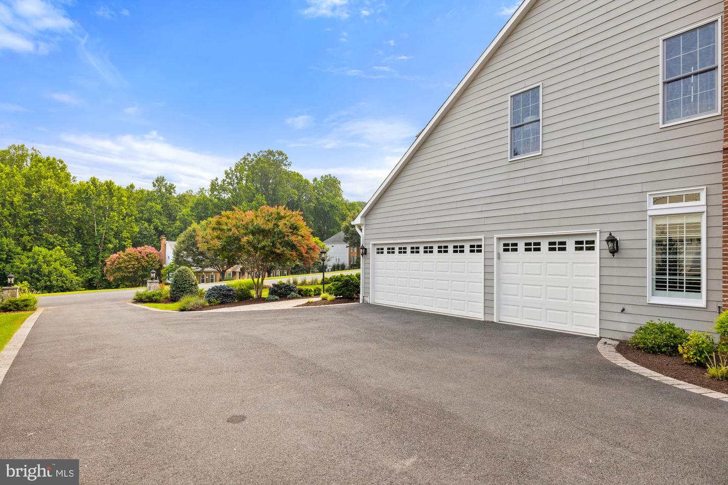9709 BROOKSTONE LN, VIENNA, Virginia 22182, 4 Bedrooms Bedrooms, ,4 BathroomsBathrooms,Residential,For sale,9709 BROOKSTONE LN,VAFX2257266 MLS # VAFX2257266