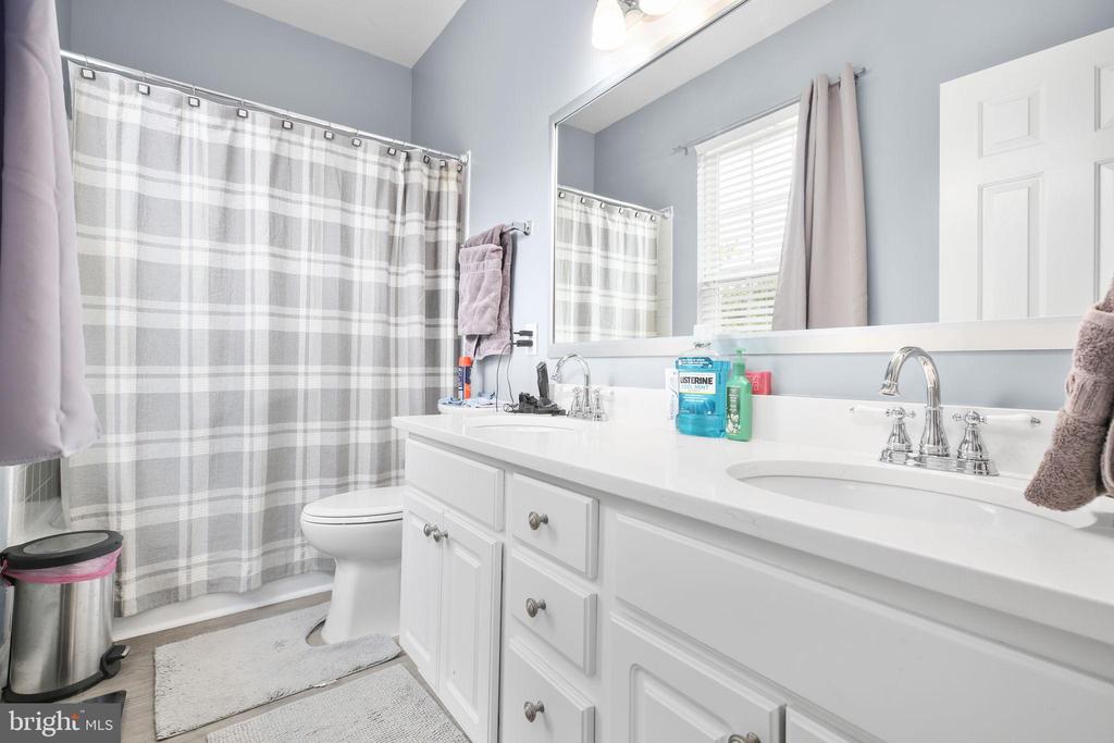 11208 ENGLEWOOD CT, FREDERICKSBURG, Virginia 22407, 3 Bedrooms Bedrooms, ,3 BathroomsBathrooms,Residential,11208 ENGLEWOOD CT,VASP2035150 MLS # VASP2035150