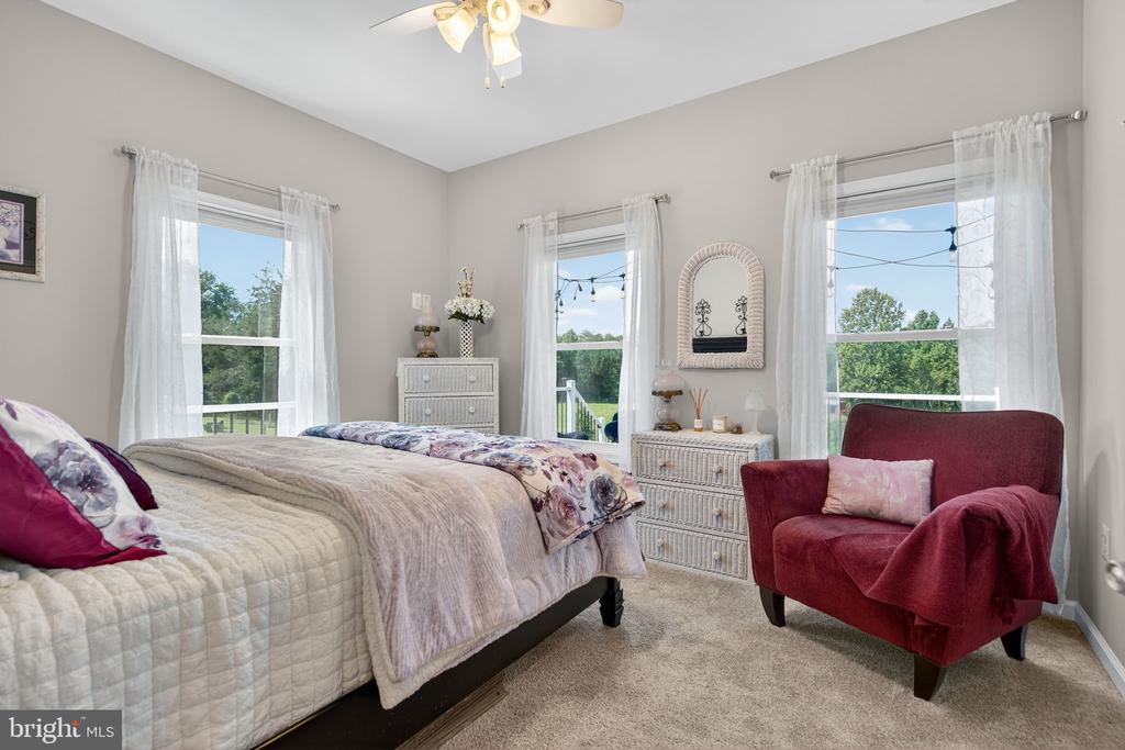 14451 JENKINS RIDGE RD, CULPEPER, Virginia 22701, 4 Bedrooms Bedrooms, ,3 BathroomsBathrooms,Residential,14451 JENKINS RIDGE RD,VACU2011164 MLS # VACU2011164