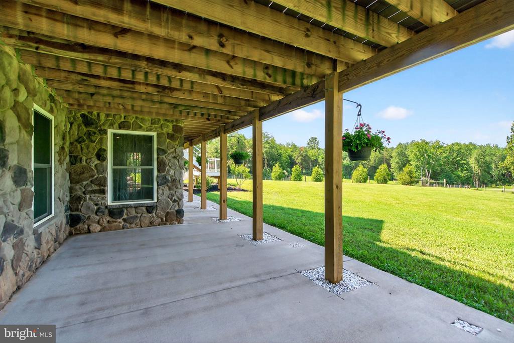 14451 JENKINS RIDGE RD, CULPEPER, Virginia 22701, 4 Bedrooms Bedrooms, ,3 BathroomsBathrooms,Residential,14451 JENKINS RIDGE RD,VACU2011164 MLS # VACU2011164