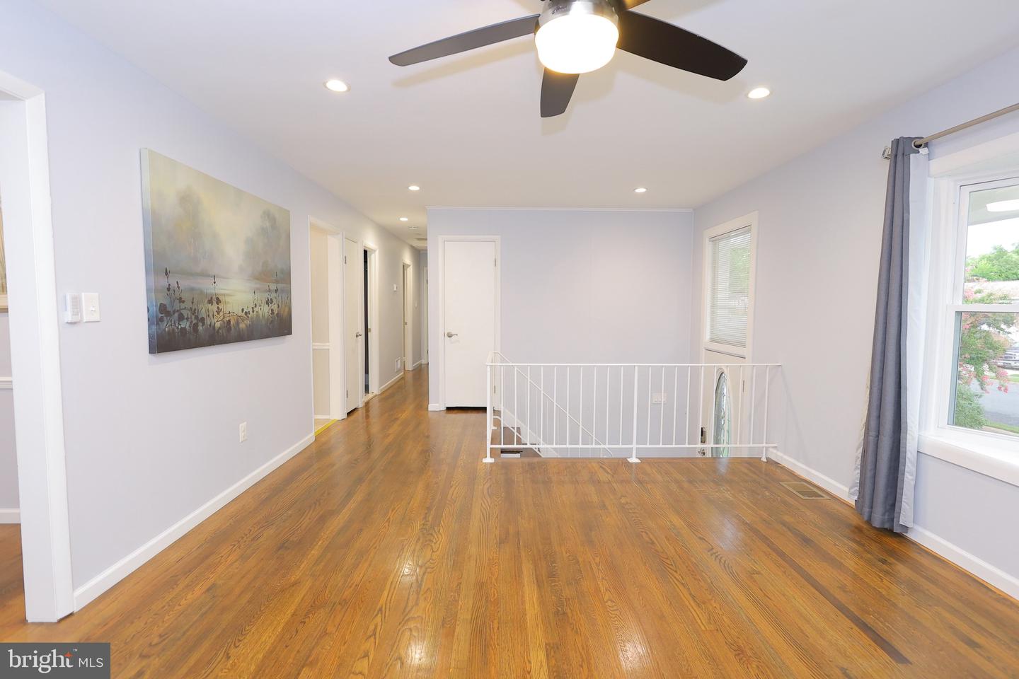 14808 EMPIRE ST, WOODBRIDGE, Virginia 22193, 5 Bedrooms Bedrooms, ,3 BathroomsBathrooms,Residential,For sale,14808 EMPIRE ST,VAPW2100130 MLS # VAPW2100130