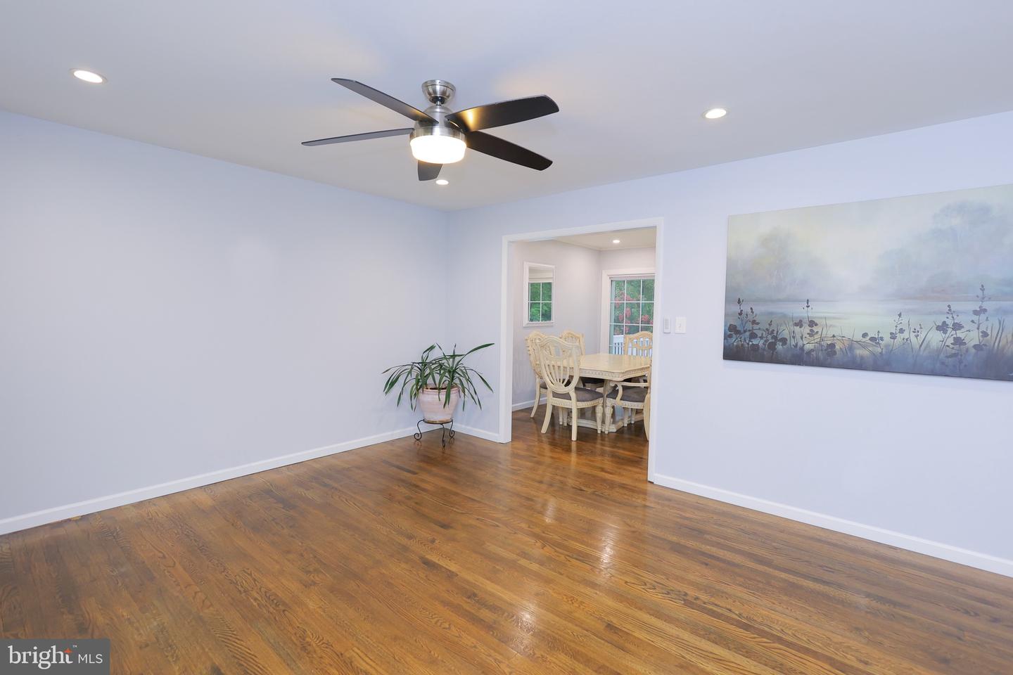 14808 EMPIRE ST, WOODBRIDGE, Virginia 22193, 5 Bedrooms Bedrooms, ,3 BathroomsBathrooms,Residential,For sale,14808 EMPIRE ST,VAPW2100130 MLS # VAPW2100130