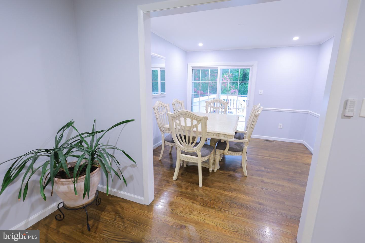 14808 EMPIRE ST, WOODBRIDGE, Virginia 22193, 5 Bedrooms Bedrooms, ,3 BathroomsBathrooms,Residential,For sale,14808 EMPIRE ST,VAPW2100130 MLS # VAPW2100130