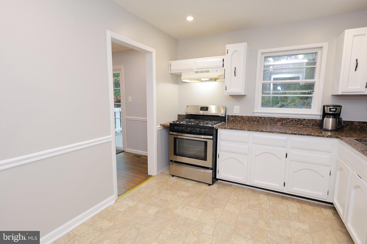 14808 EMPIRE ST, WOODBRIDGE, Virginia 22193, 5 Bedrooms Bedrooms, ,3 BathroomsBathrooms,Residential,For sale,14808 EMPIRE ST,VAPW2100130 MLS # VAPW2100130