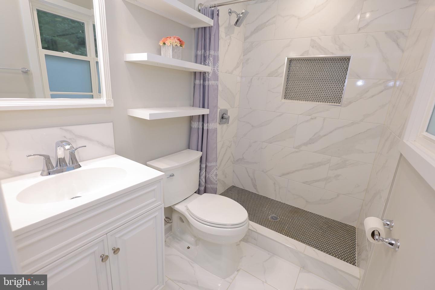 14808 EMPIRE ST, WOODBRIDGE, Virginia 22193, 5 Bedrooms Bedrooms, ,3 BathroomsBathrooms,Residential,For sale,14808 EMPIRE ST,VAPW2100130 MLS # VAPW2100130
