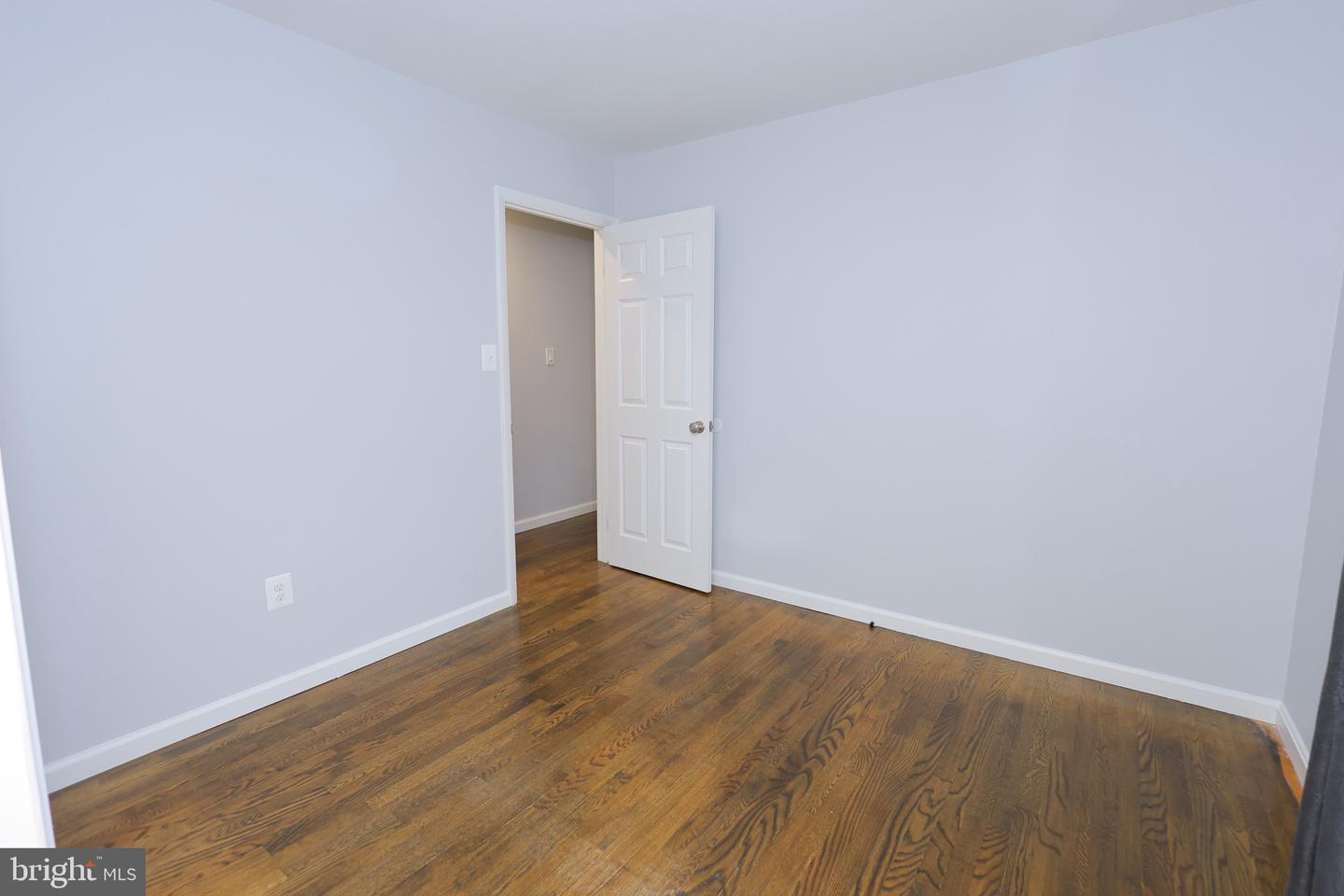 14808 EMPIRE ST, WOODBRIDGE, Virginia 22193, 5 Bedrooms Bedrooms, ,3 BathroomsBathrooms,Residential,For sale,14808 EMPIRE ST,VAPW2100130 MLS # VAPW2100130