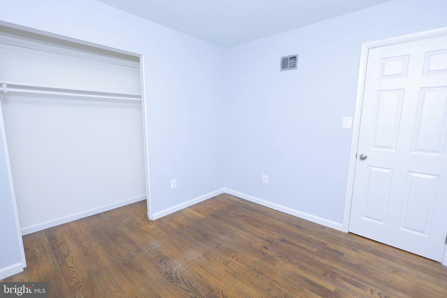 14808 EMPIRE ST, WOODBRIDGE, Virginia 22193, 5 Bedrooms Bedrooms, ,3 BathroomsBathrooms,Residential,For sale,14808 EMPIRE ST,VAPW2100130 MLS # VAPW2100130