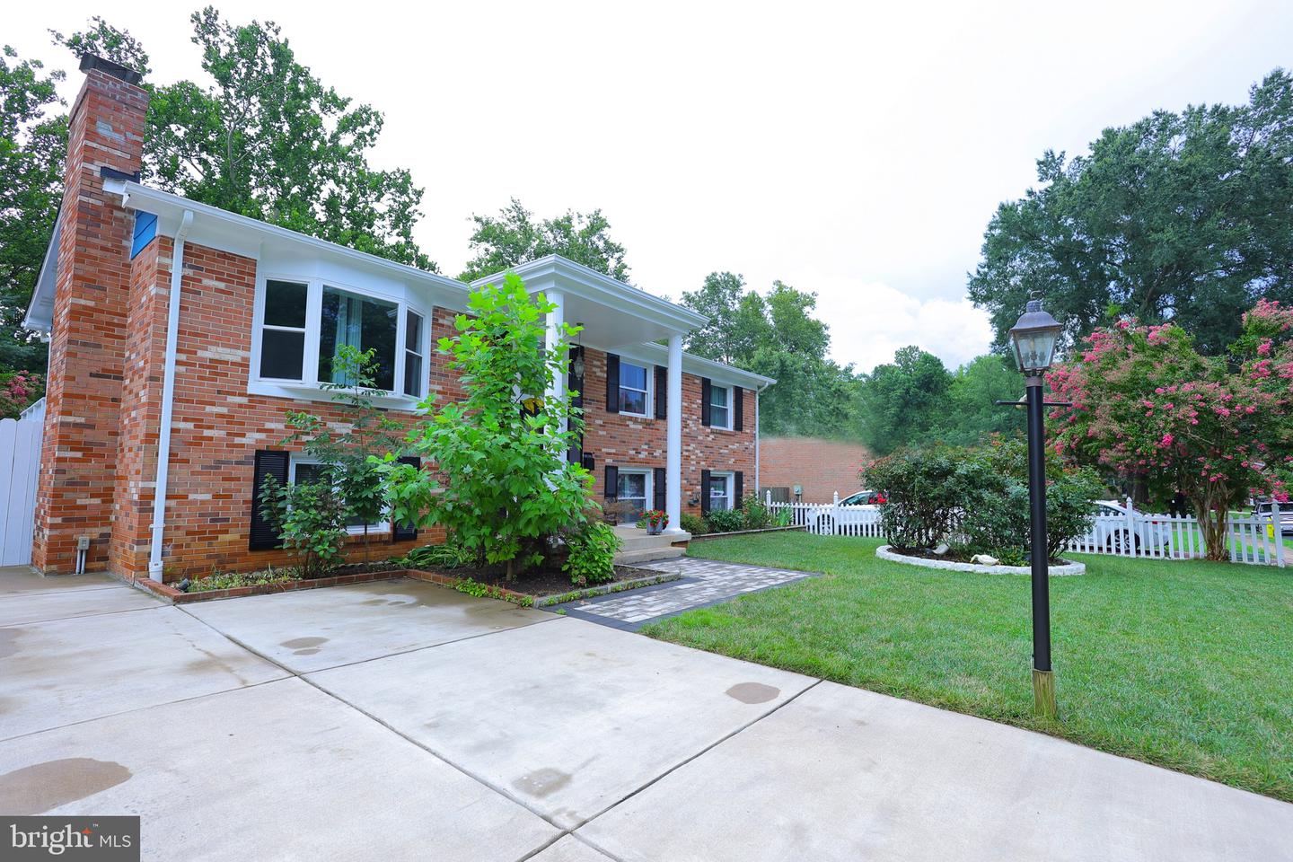 14808 EMPIRE ST, WOODBRIDGE, Virginia 22193, 5 Bedrooms Bedrooms, ,3 BathroomsBathrooms,Residential,For sale,14808 EMPIRE ST,VAPW2100130 MLS # VAPW2100130