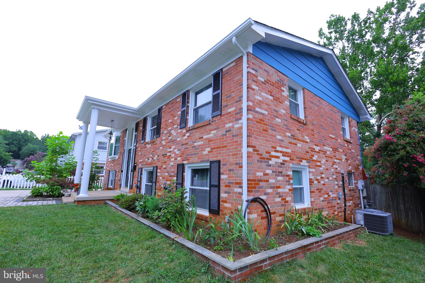 14808 EMPIRE ST, WOODBRIDGE, Virginia 22193, 5 Bedrooms Bedrooms, ,3 BathroomsBathrooms,Residential,For sale,14808 EMPIRE ST,VAPW2100130 MLS # VAPW2100130