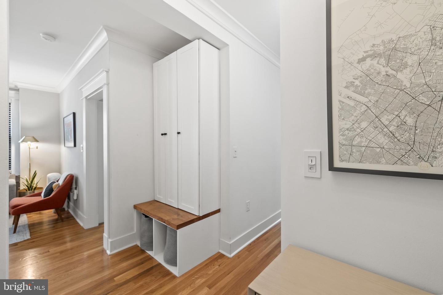 1101 L ST NW #207, WASHINGTON, District Of Columbia 20005, 2 Bedrooms Bedrooms, ,2 BathroomsBathrooms,Residential,For sale,1101 L ST NW #207,DCDC2212590 MLS # DCDC2212590