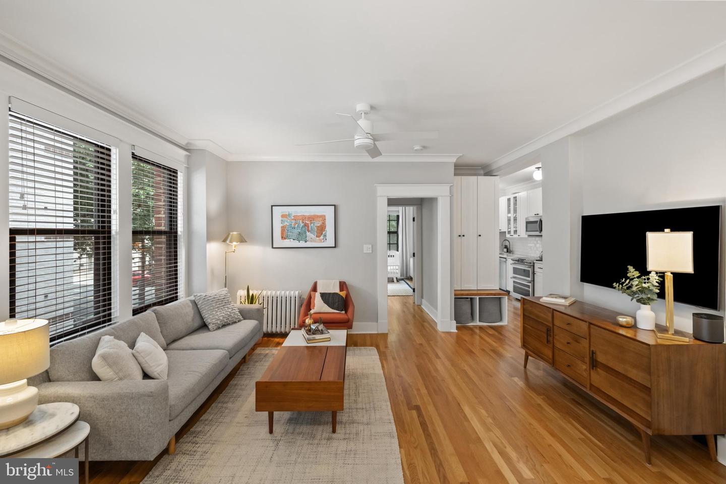 1101 L ST NW #207, WASHINGTON, District Of Columbia 20005, 2 Bedrooms Bedrooms, ,2 BathroomsBathrooms,Residential,For sale,1101 L ST NW #207,DCDC2212590 MLS # DCDC2212590