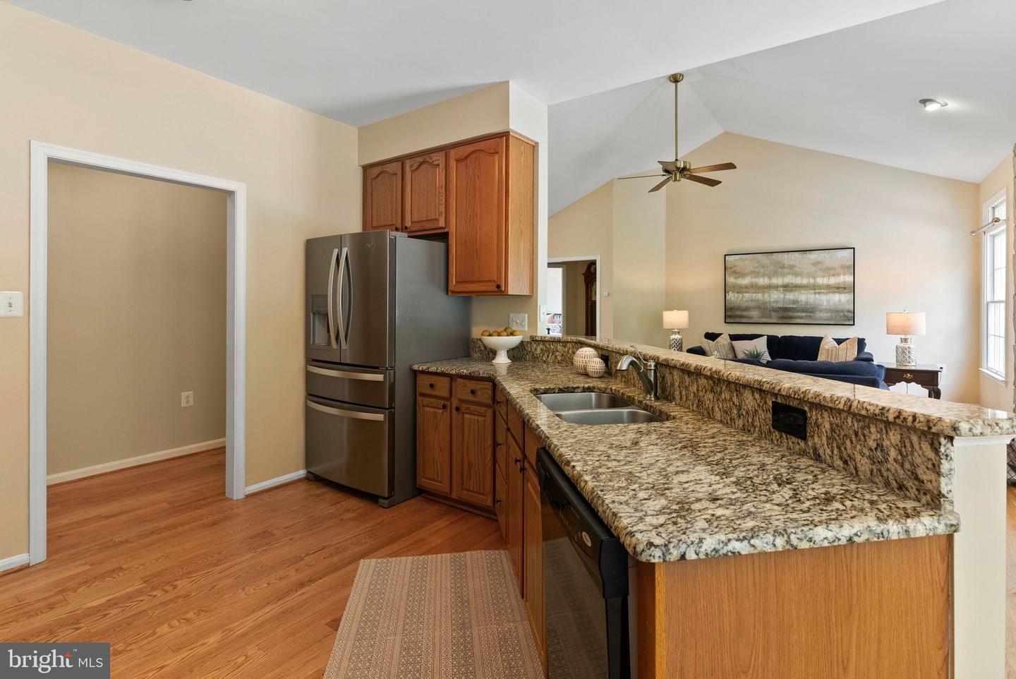 400 GLENMEADE CIR, PURCELLVILLE, Virginia 20132, 3 Bedrooms Bedrooms, 7 Rooms Rooms,2 BathroomsBathrooms,Residential,For sale,400 GLENMEADE CIR,VALO2103554 MLS # VALO2103554