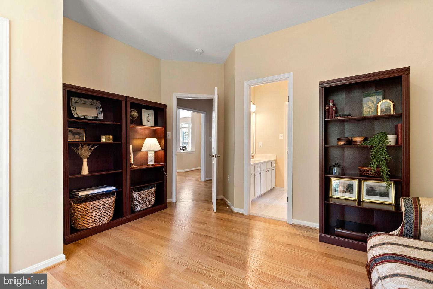 400 GLENMEADE CIR, PURCELLVILLE, Virginia 20132, 3 Bedrooms Bedrooms, 7 Rooms Rooms,2 BathroomsBathrooms,Residential,For sale,400 GLENMEADE CIR,VALO2103554 MLS # VALO2103554