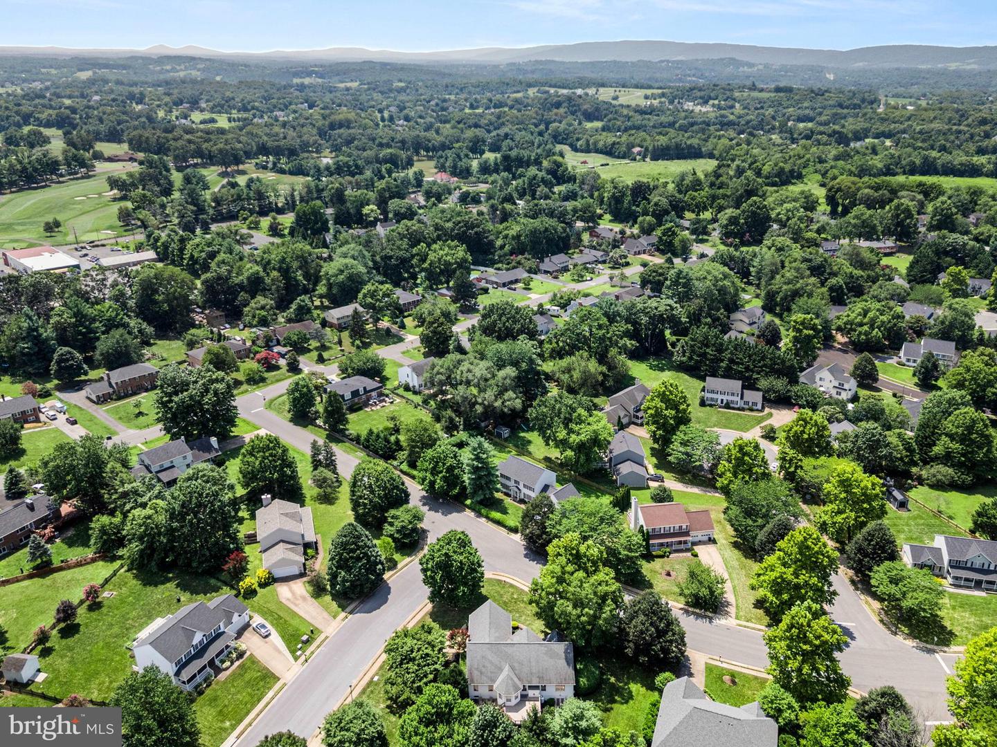 400 GLENMEADE CIR, PURCELLVILLE, Virginia 20132, 3 Bedrooms Bedrooms, 7 Rooms Rooms,2 BathroomsBathrooms,Residential,For sale,400 GLENMEADE CIR,VALO2103554 MLS # VALO2103554