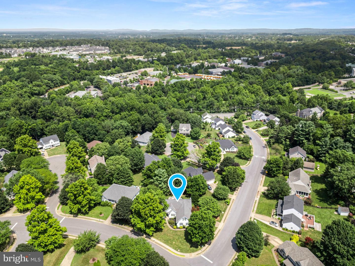 400 GLENMEADE CIR, PURCELLVILLE, Virginia 20132, 3 Bedrooms Bedrooms, 7 Rooms Rooms,2 BathroomsBathrooms,Residential,For sale,400 GLENMEADE CIR,VALO2103554 MLS # VALO2103554
