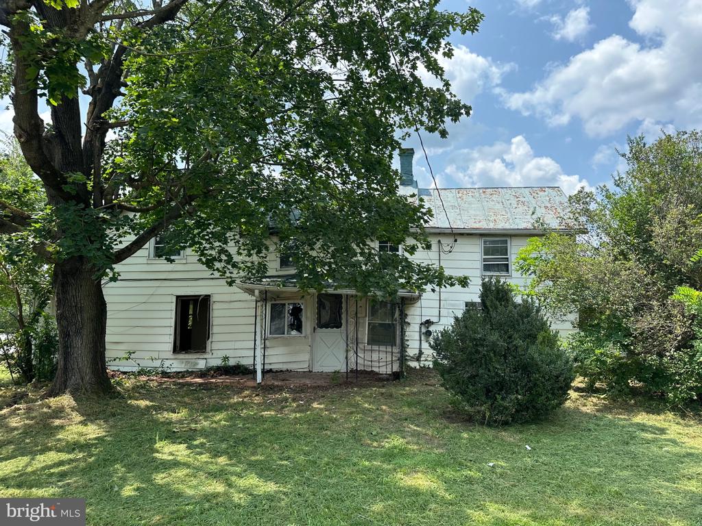 750 W MAIN ST, LURAY, Virginia 22835, 4 Bedrooms Bedrooms, ,1 BathroomBathrooms,Residential,750 W MAIN ST,VAPA2005228 MLS # VAPA2005228