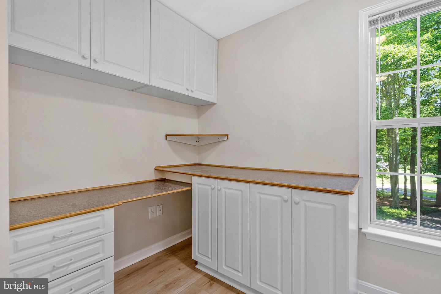 6265 HAPPY CREEK RD, MANASSAS, Virginia 20112, 4 Bedrooms Bedrooms, 7 Rooms Rooms,2 BathroomsBathrooms,Residential,For sale,6265 HAPPY CREEK RD,VAPW2100470 MLS # VAPW2100470