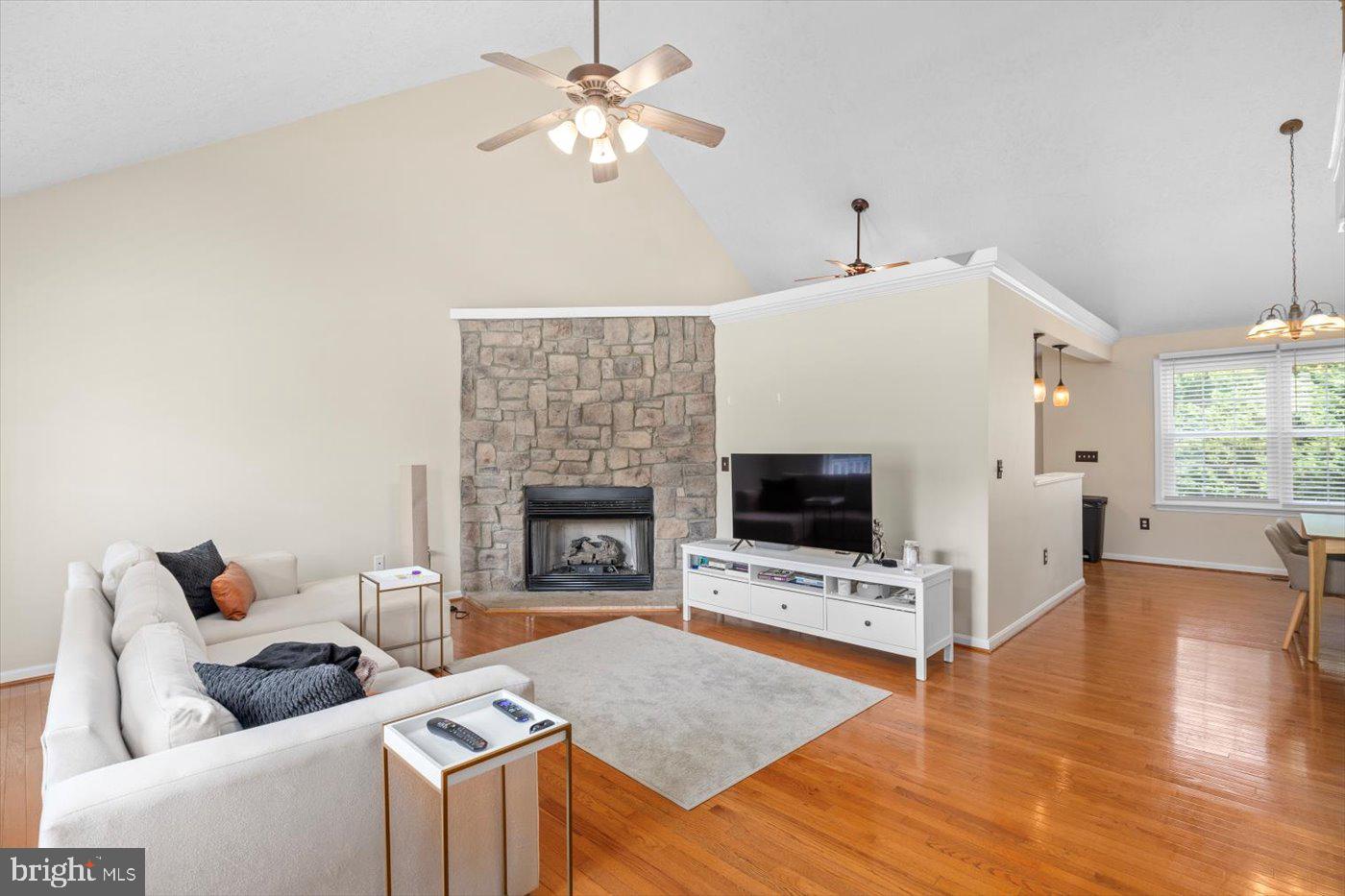 4403 BATTERY HILL LN, FREDERICKSBURG, Virginia 22408, 3 Bedrooms Bedrooms, ,2 BathroomsBathrooms,Residential,For sale,4403 BATTERY HILL LN,VASP2035098 MLS # VASP2035098