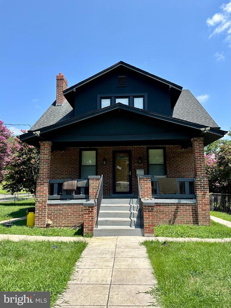 2604 32ND ST SE, WASHINGTON, District Of Columbia 20020, 4 Bedrooms Bedrooms, ,2 BathroomsBathrooms,Residential,For sale,2604 32ND ST SE,DCDC2213130 MLS # DCDC2213130