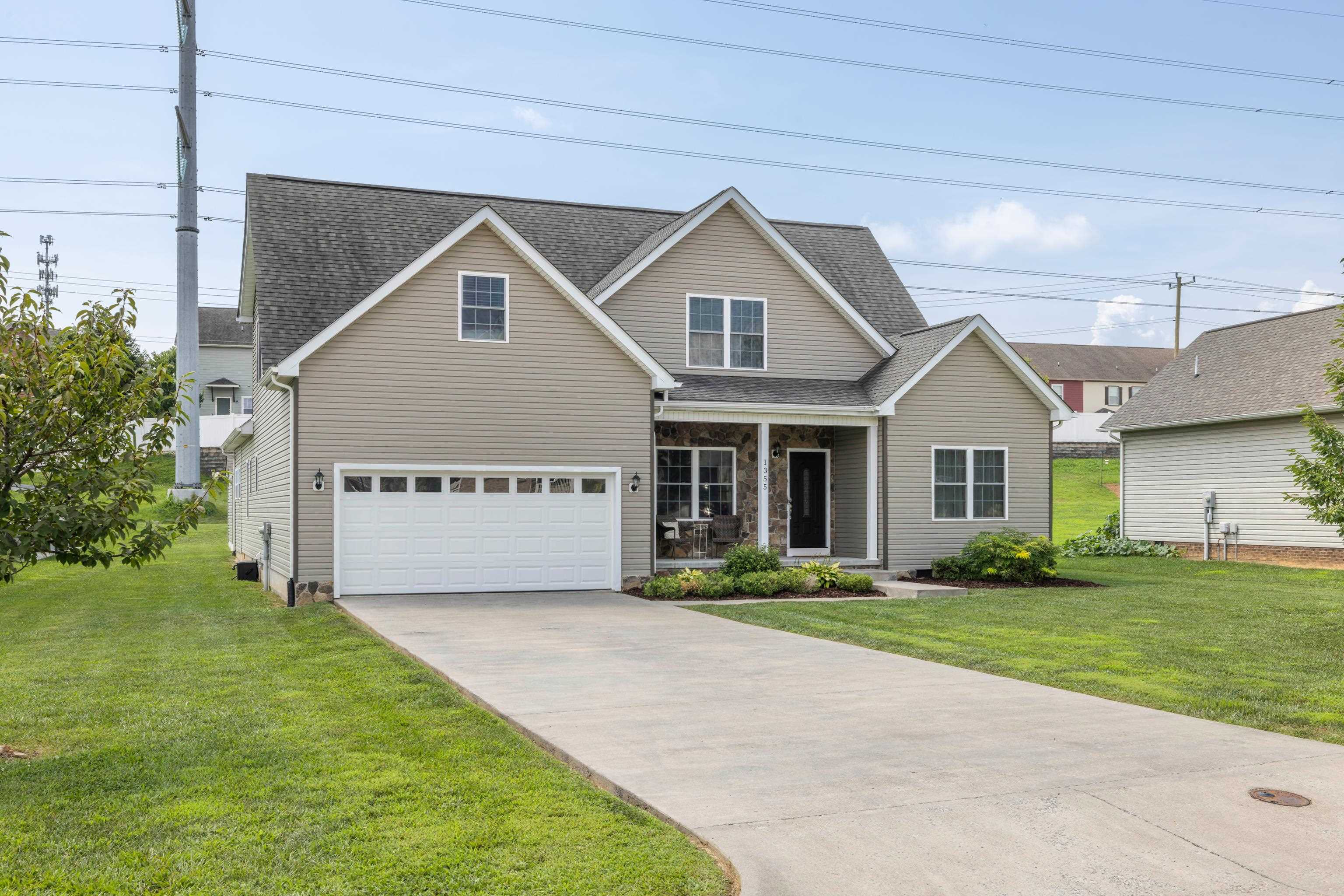 1355 WINE DR, HARRISONBURG, Virginia 22801, 5 Bedrooms Bedrooms, ,3 BathroomsBathrooms,Residential,1355 WINE DR,667455 MLS # 667455