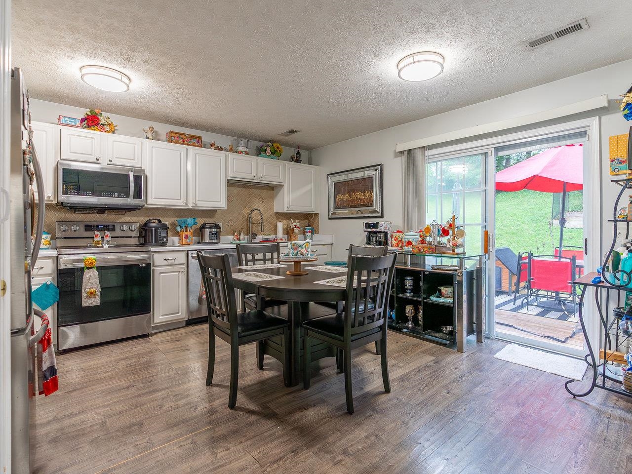 1201 WORDSWORTH CT, HARRISONBURG, Virginia 22802, 3 Bedrooms Bedrooms, ,2 BathroomsBathrooms,Residential,1201 WORDSWORTH CT,667457 MLS # 667457