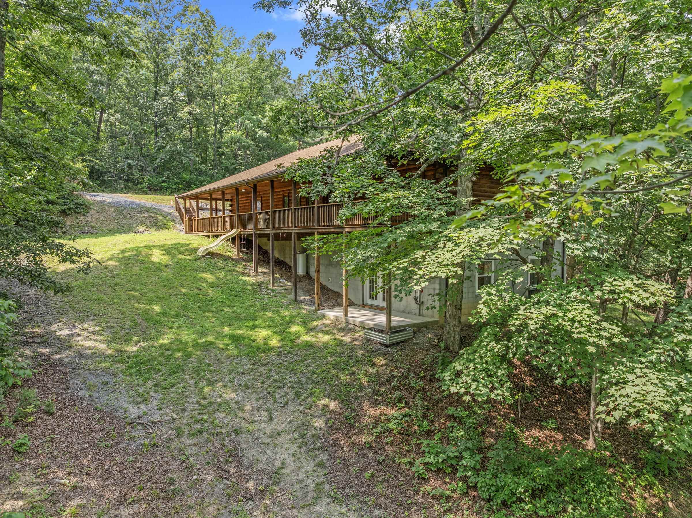 354 MULBERRY LN, MOUNT JACKSON, Virginia 22842, 4 Bedrooms Bedrooms, ,2 BathroomsBathrooms,Residential,354 MULBERRY LN,667458 MLS # 667458